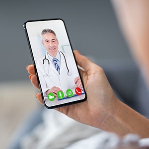 Japanese Tourists in the USA: Get Quick, Easy Medical Help with MyUSADr. Virtual Doctors
